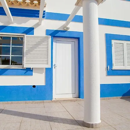 Akivillas Manta Rota Sand